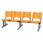 Cadeira Longarina Plástica 04 Lugares – Cor Laranja – MRPLAST – 34194 - Imagem 3